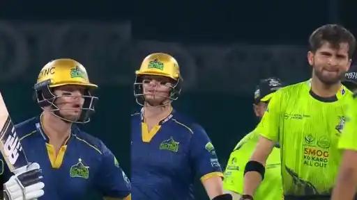 Steve Smith Trolls Shaheen Afridi