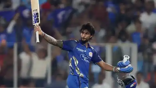 Tilak Varma century vs GT