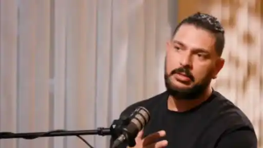 Watch: Yuvraj Singh apologises to Kapil Dev and MS Dhoni for his father’s remarks