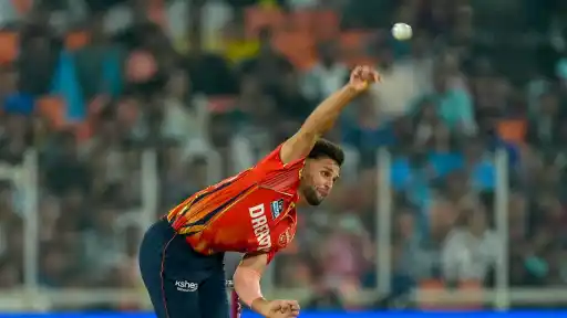 Punjab Kings stand with Azmatullah Omarzai after mother’s death
