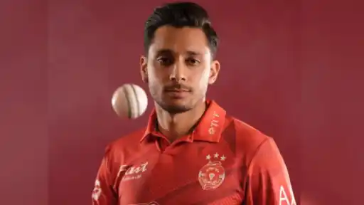 Islamabad United faced a scary moment when star player Mir Hamza Sajjad was rushed to the hospital