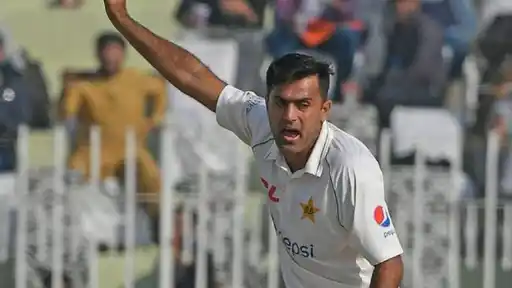 Karachi Kings sign Zahid Mahmood as replacement for Khuzaima bin Tanveer
