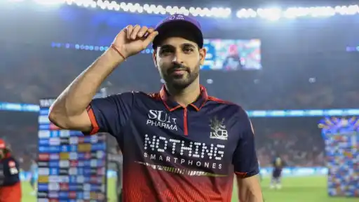 T20 क्रिकेट में सबसे ज्यादा विकेट लेने वाले टॉप भारतीय गेंदबाजों की लिस्ट में भुवनेश्वर कुमार दूसरे नंबर पर पहुंचे