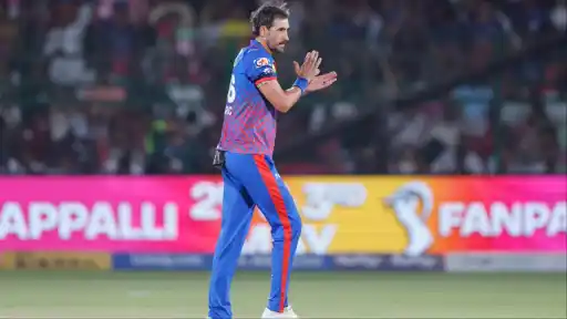 Mitchell Starc's double-wicket over. 