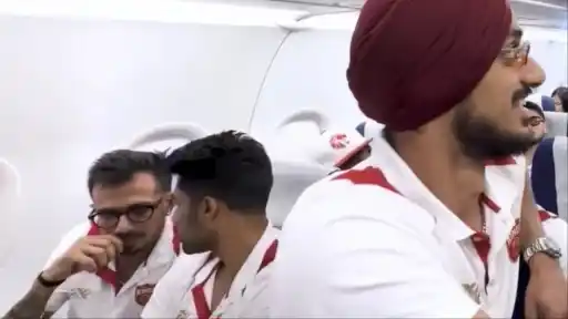 Yuzvendra Chahal caught vaping