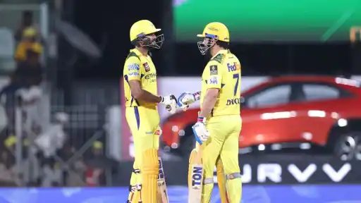 Vijay Shankar with MS Dhoni