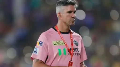 Kevin Pietersen reacting to ESPNCricinfo's greatest men's international cricketers list — shocking tweet saying he will happily give his spot