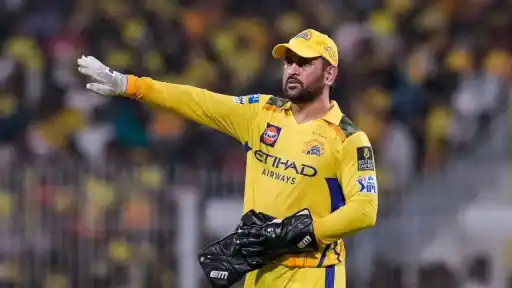 CSK vs SRH मैच से पहले MS Dhoni के रिटायरमेंट को लेकर चर्चा, आर अश्विन के क्रिप्टिक ट्वीट से अटकलें तेज