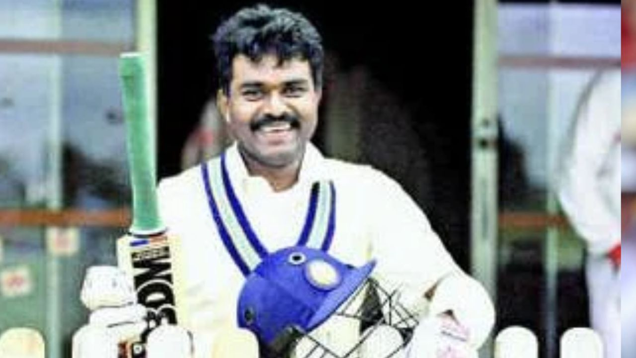 Pravin Amre is the first Indian cricketer to win the Player of the Match award on Test debut