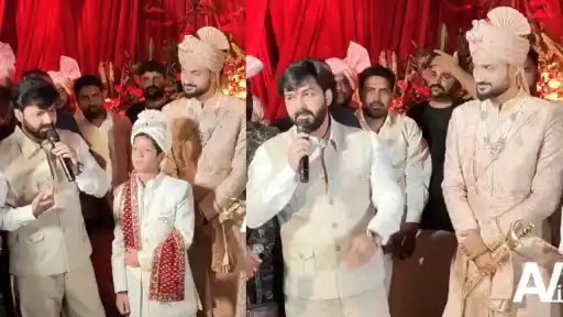 Bhojpuri singer Pawan Singh performing at Team India pacer Akash Deep's wedding celebrations