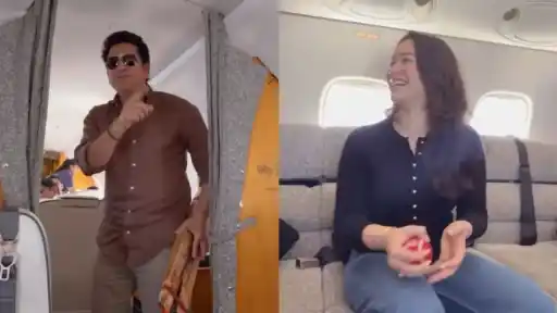 Sachin Tendulkar batting in airplane