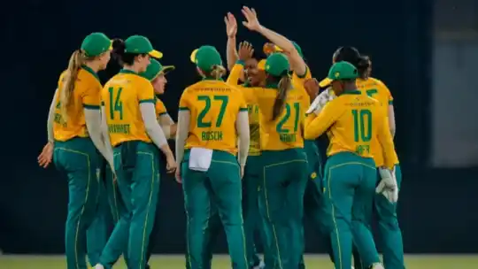 South Africa Women's cricket team T20 World Cup 2026 preview SWOT analysis showing strengths weaknesses opportunities and threats as dark horse contenders