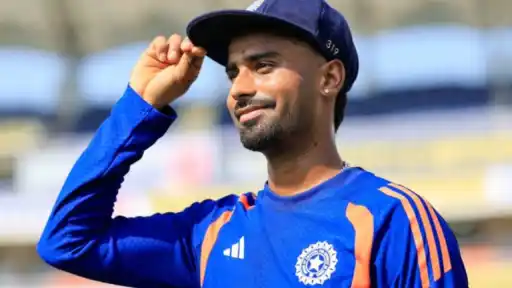Manav Suthar receiving his Test cap from Kuldeep Yadav ahead of India vs Afghanistan one-off Test 2026 at Mullanpur