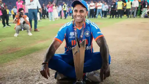 भारत के टी20 कप्तान सूर्यकुमार यादव को कप्तानी से हटाने और टीम से बाहर किए जाने की रिपोर्ट