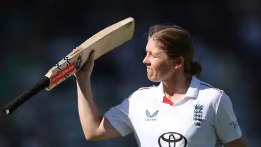 Heather Knight retirement