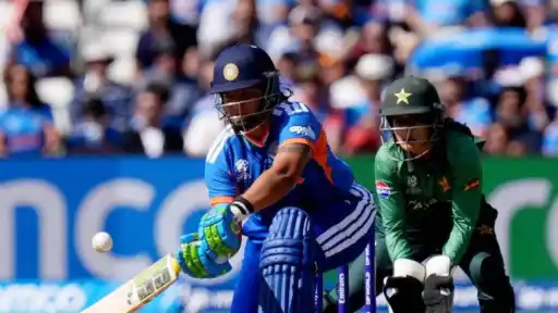 India batter plays a shot against Pakistan in a women's ODI, illustrating the Asian Games 2026 cricket schedule with no India vs Pakistan fixture