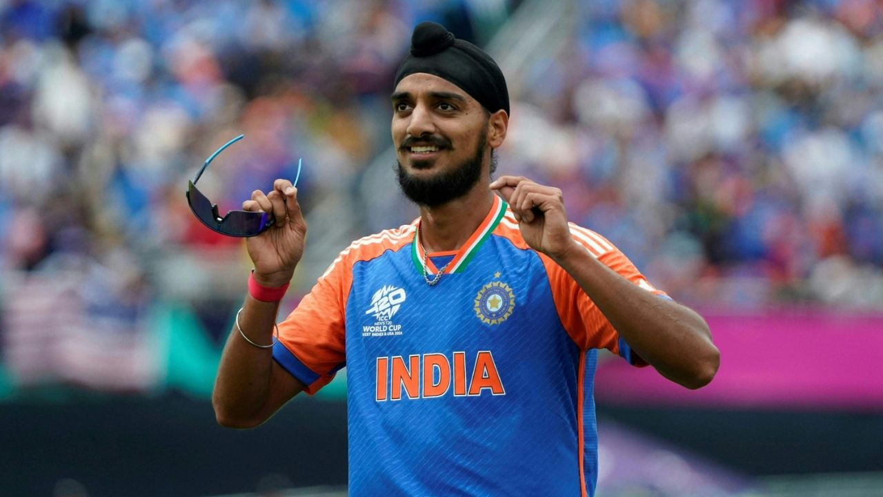 Arshdeep Singh (Bowler, 6 feet 3 inches)