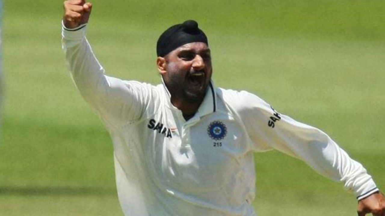 Harbhajan Singh - 417 wickets