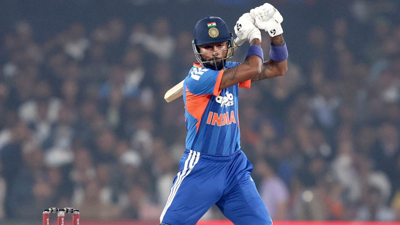 2. Hardik Pandya (Left-thigh quadriceps injury and calf pain)