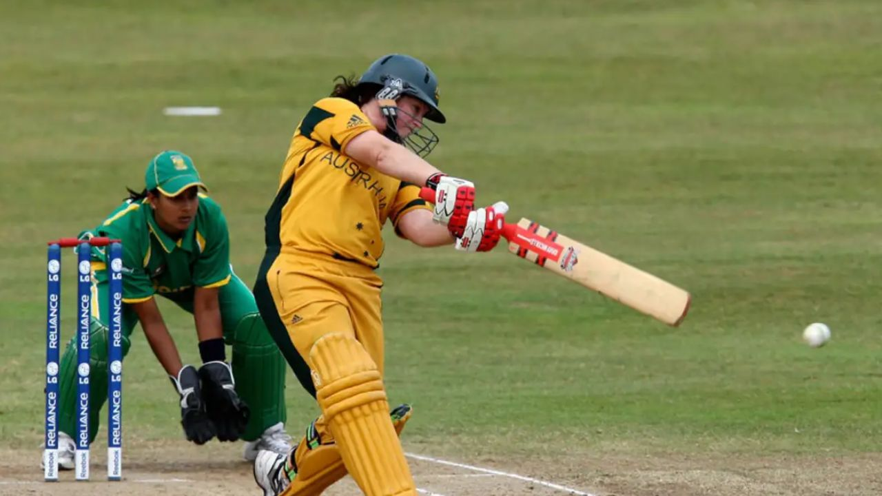 Karen Rolton &ndash; 57 balls (Australia Women vs South Africa Women, 2000)