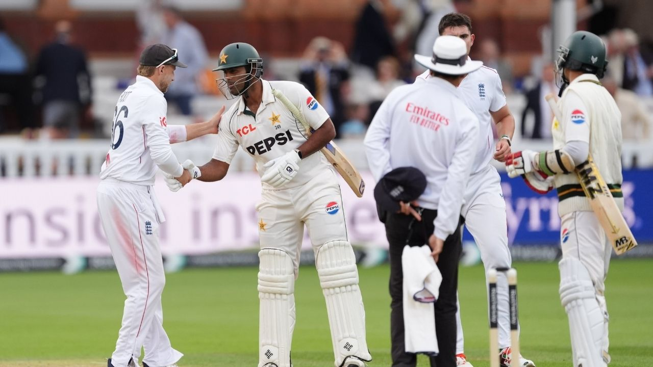 'Worse than a school team' — Netizens slam Pakistan's loss to ENG