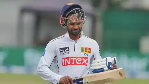 Dhananjaya De Silva wicket