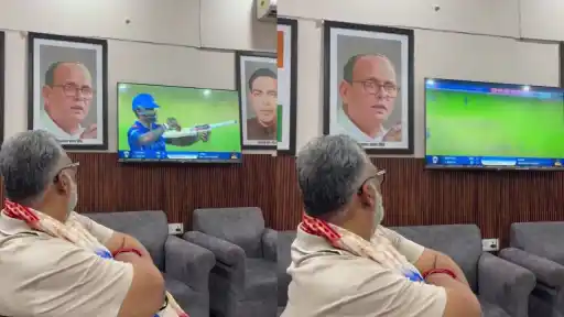 Sarthak Ranjan, son of MLA Pappu Yadav, celebrates his half-century for Purani Dilli 6 in DPL 2026 as his father cheers from the stands