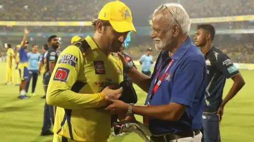 MS Dhoni and CSK Deal
