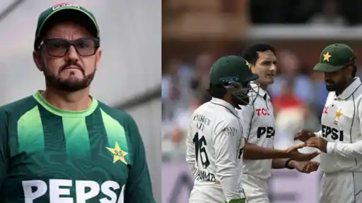 Mike Hesson looks on as Pakistan players huddle on the field, after breaking his silence on Mohammad Rizwan's mid-series removal