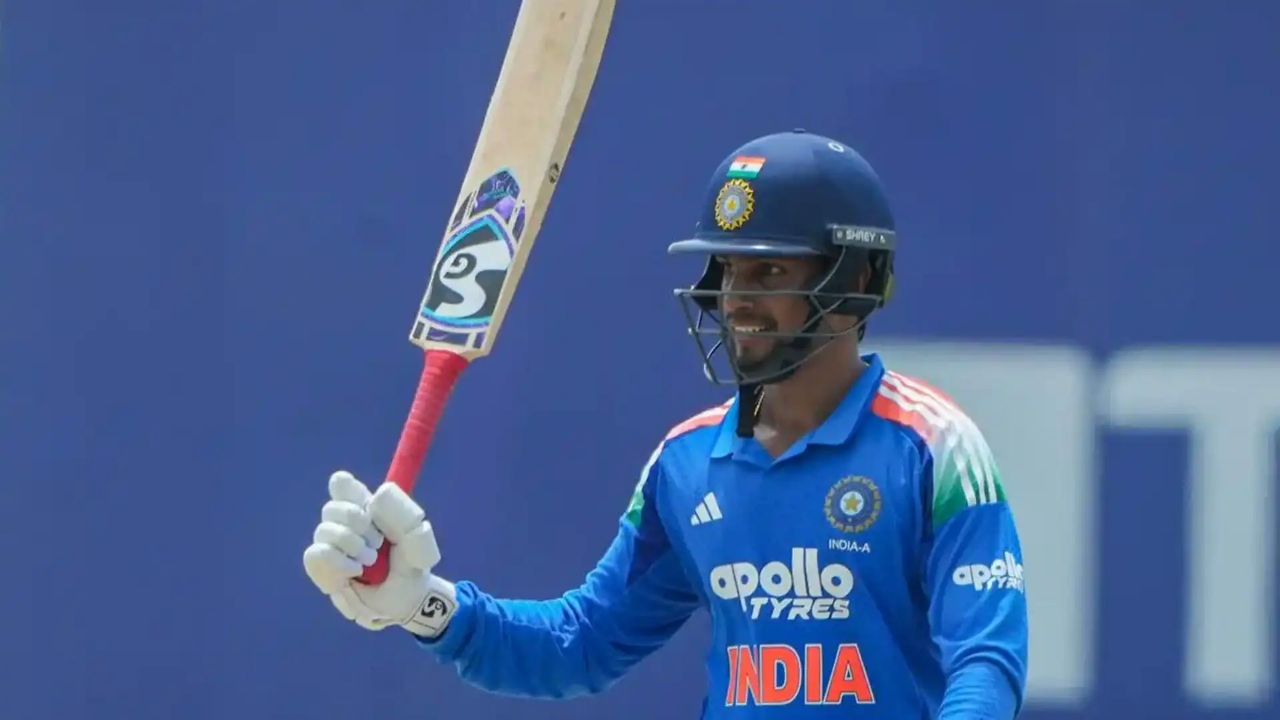 Kumar Kushagra replaces injured Ishan Kishan in India Squad for 2nd ...