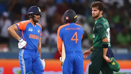 Shubman Gill vs Shaheen Afridi